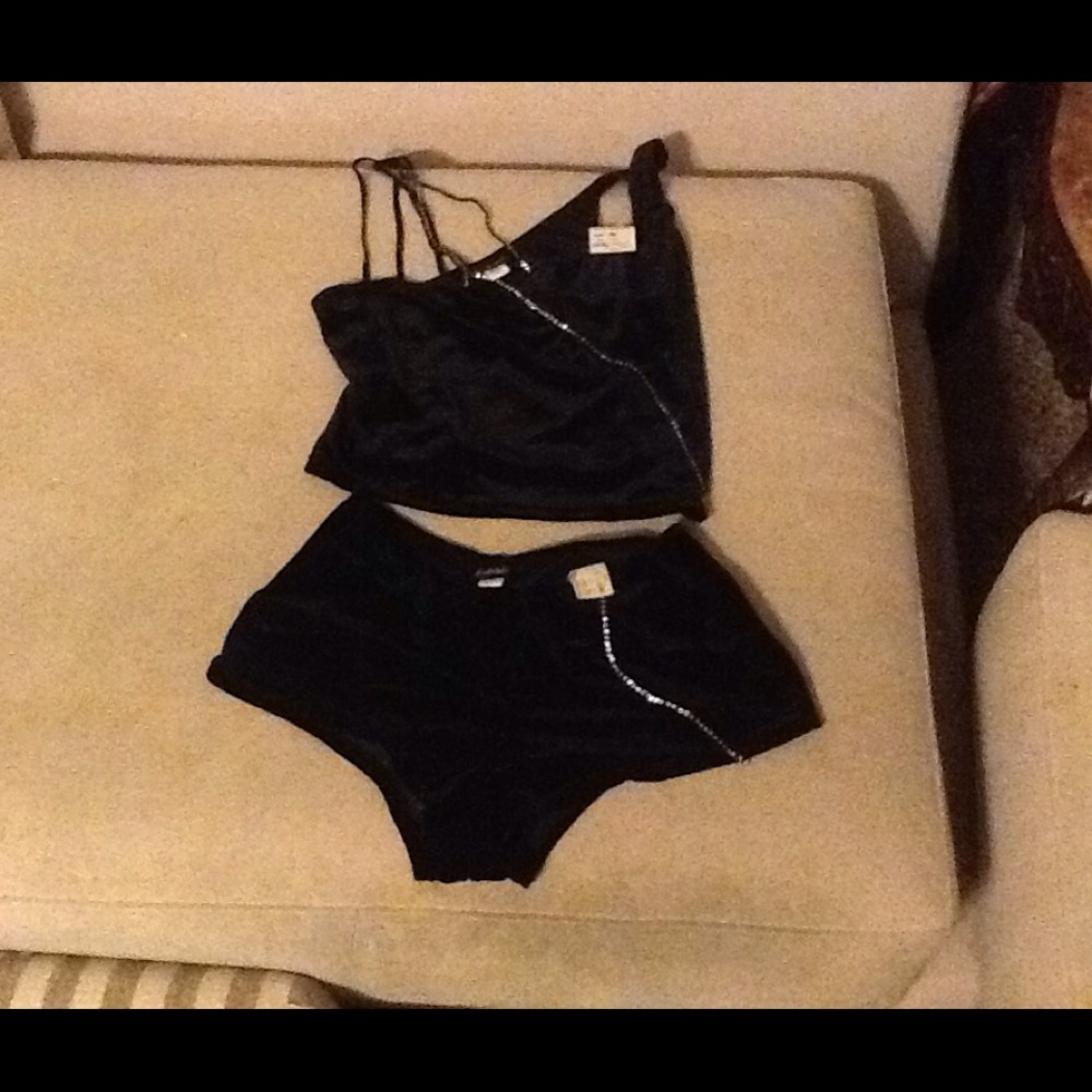 NWT Frederick's of Hollywood Camisole & Panty Set